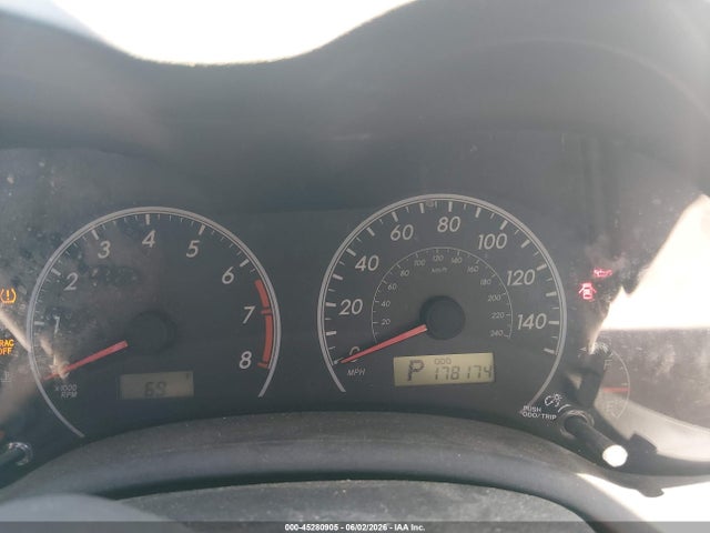 Toyota Corolla Le