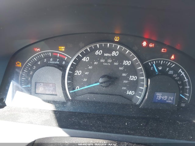 Toyota Camry Le