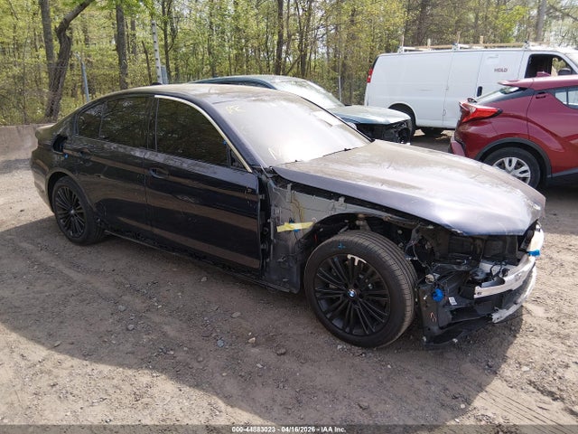 Salvage BMW 5 Series Image