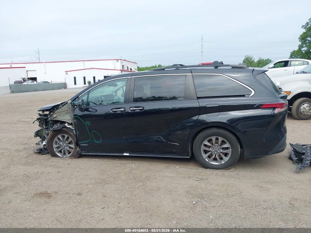 Toyota Sienna Xle