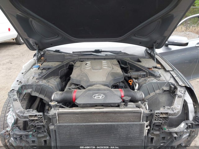 Hyundai Genesis 5.0