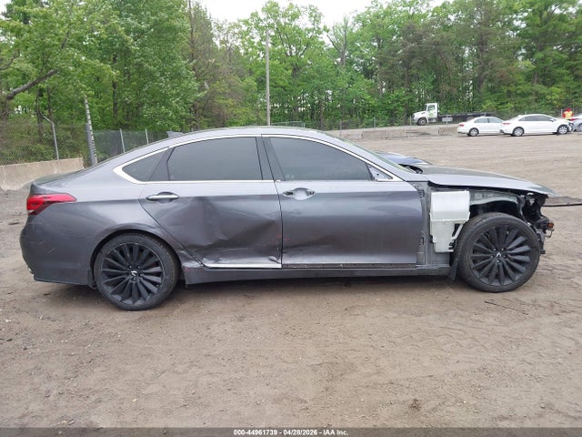 Hyundai Genesis 5.0