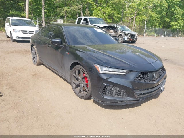 Salvage Acura TLX Image