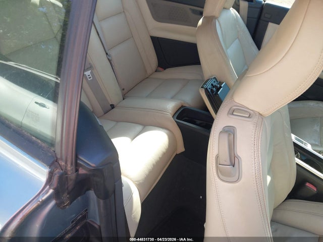 Volvo C70 T5