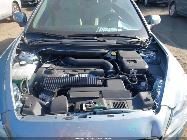 Volvo C70 T5
