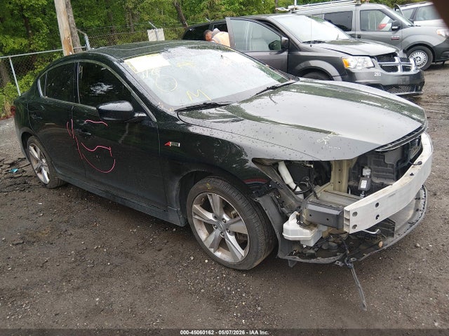 Salvage Acura ILX Image