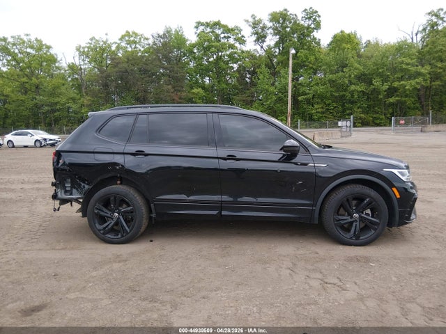 Volkswagen Tiguan 2.0t Se R-line Black