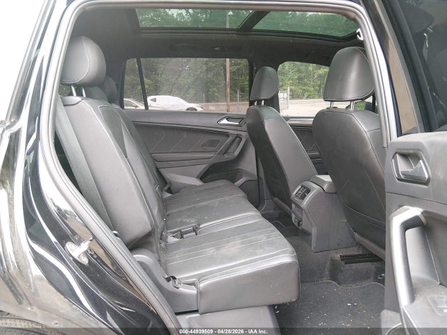 Volkswagen Tiguan 2.0t Se R-line Black