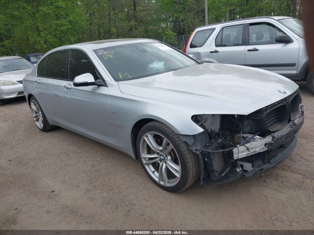 Salvage BMW Alpina B7 Image