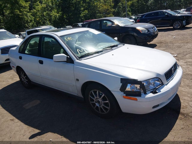 Salvage Volvo S40 Image