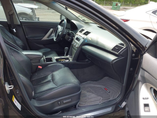 Toyota Camry Se V6