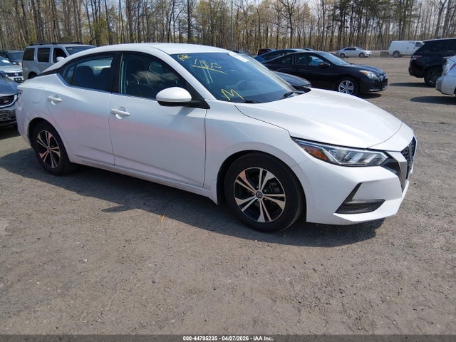 Salvage Nissan Sentra Image