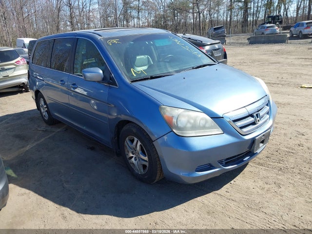 Salvage Honda Odyssey Image