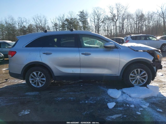 Kia Sorento 3.3l Lx