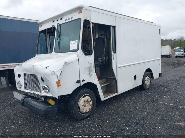 Freightliner Chassis M Line Walk-in Van