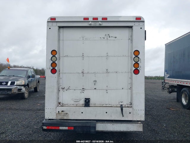 Freightliner Chassis M Line Walk-in Van