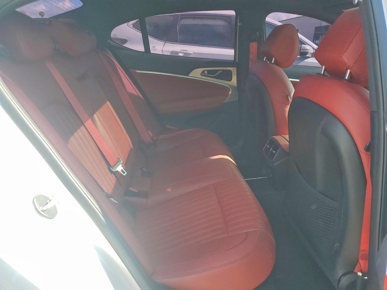 Genesis G70 2.0t