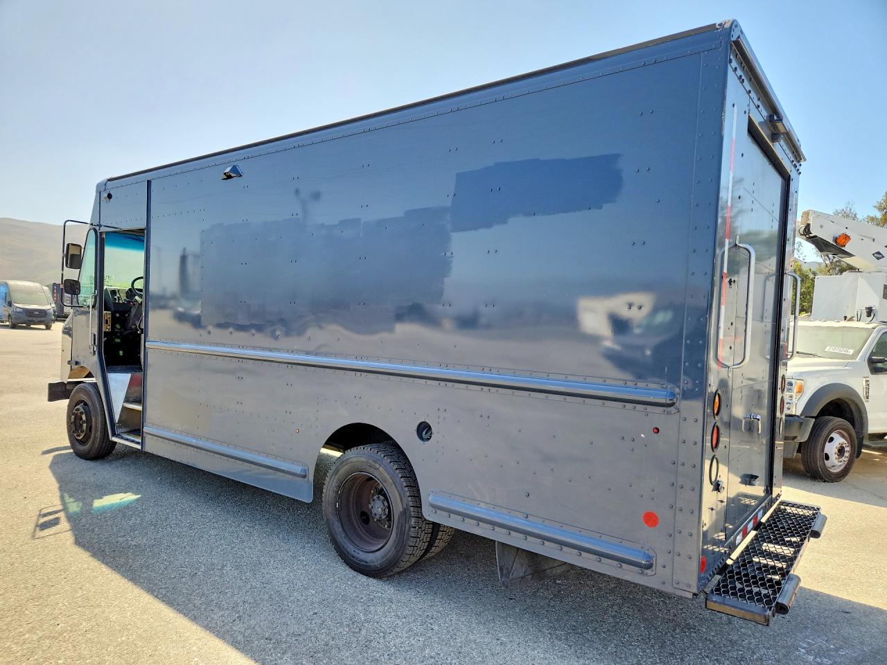 Freightliner Chassis M Line Walk-in Van