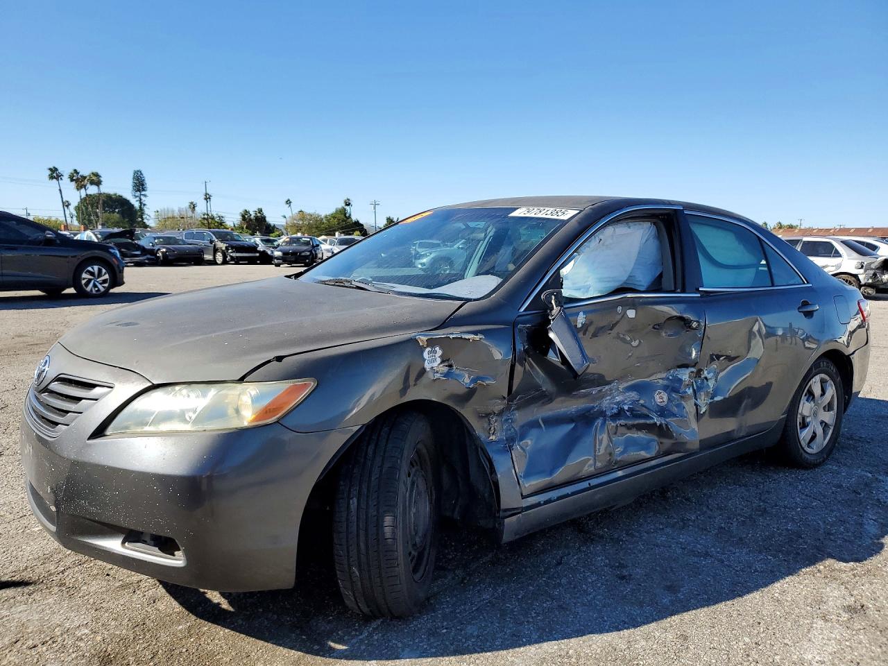 Salvage Toyota Camry Image