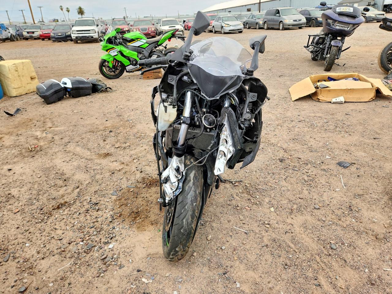 Kawasaki Ex400