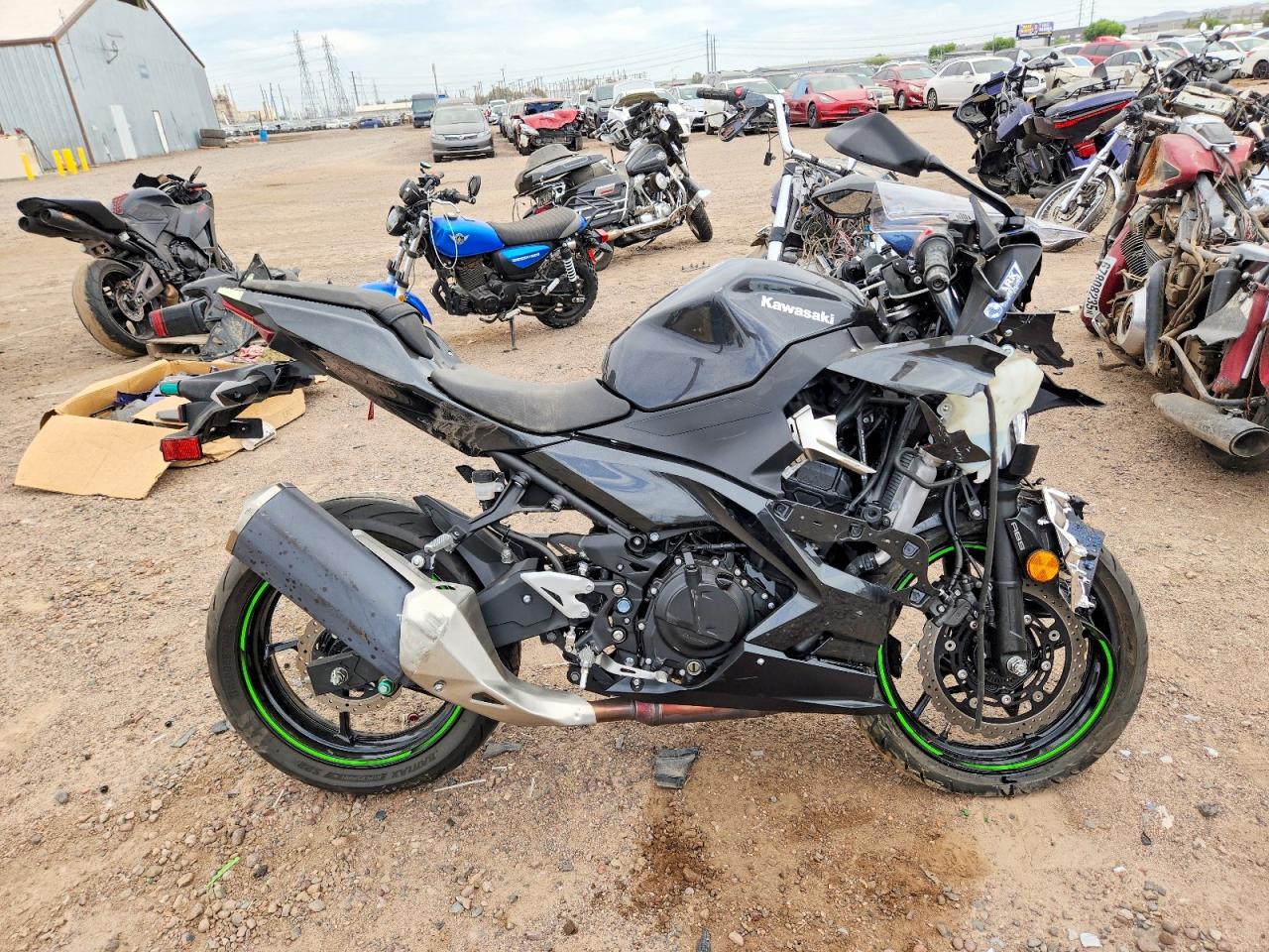 Salvage Kawasaki Ex400 Image