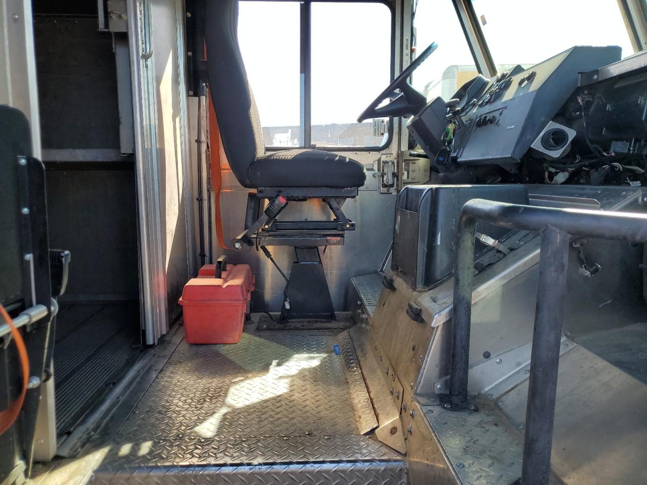 Freightliner Chassis M Line Walk-in Van