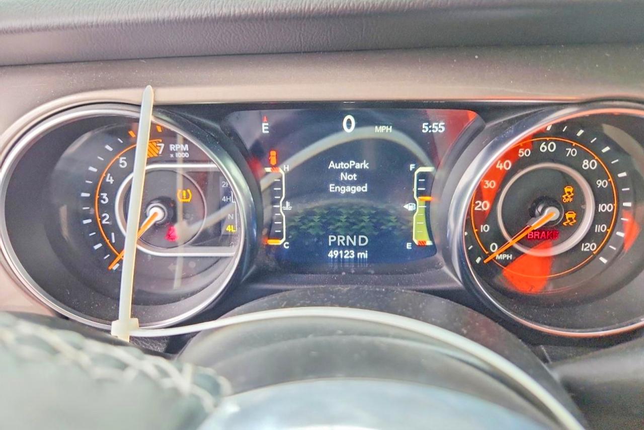 Jeep Wrangler Sahara