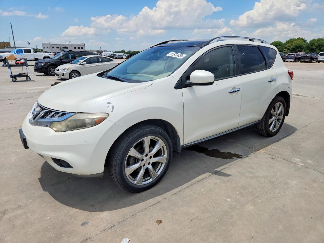 Salvage Nissan Murano Image