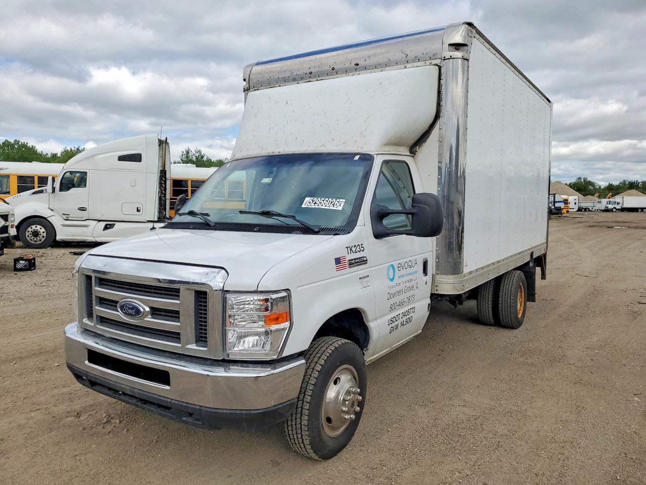 Salvage Ford Econoline Image