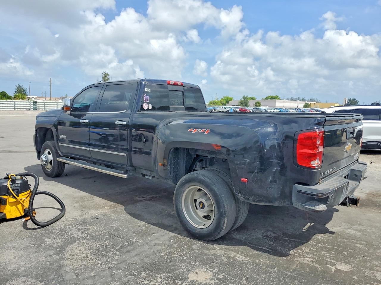 Chevrolet Silverado K3500 High Country