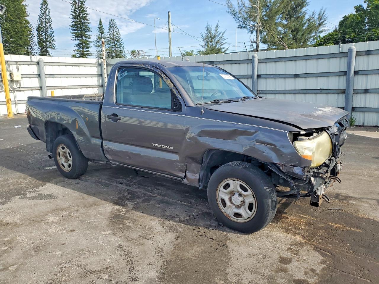 Toyota Tacoma Base