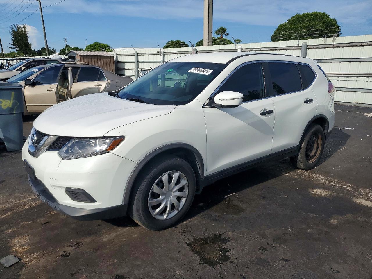 Salvage Nissan Rogue Image