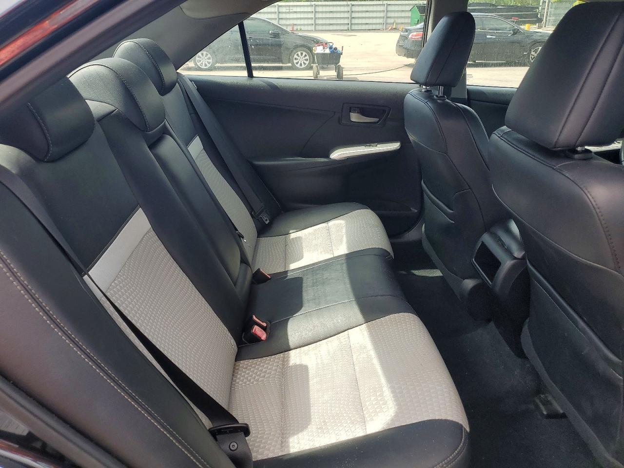 Toyota Camry Se