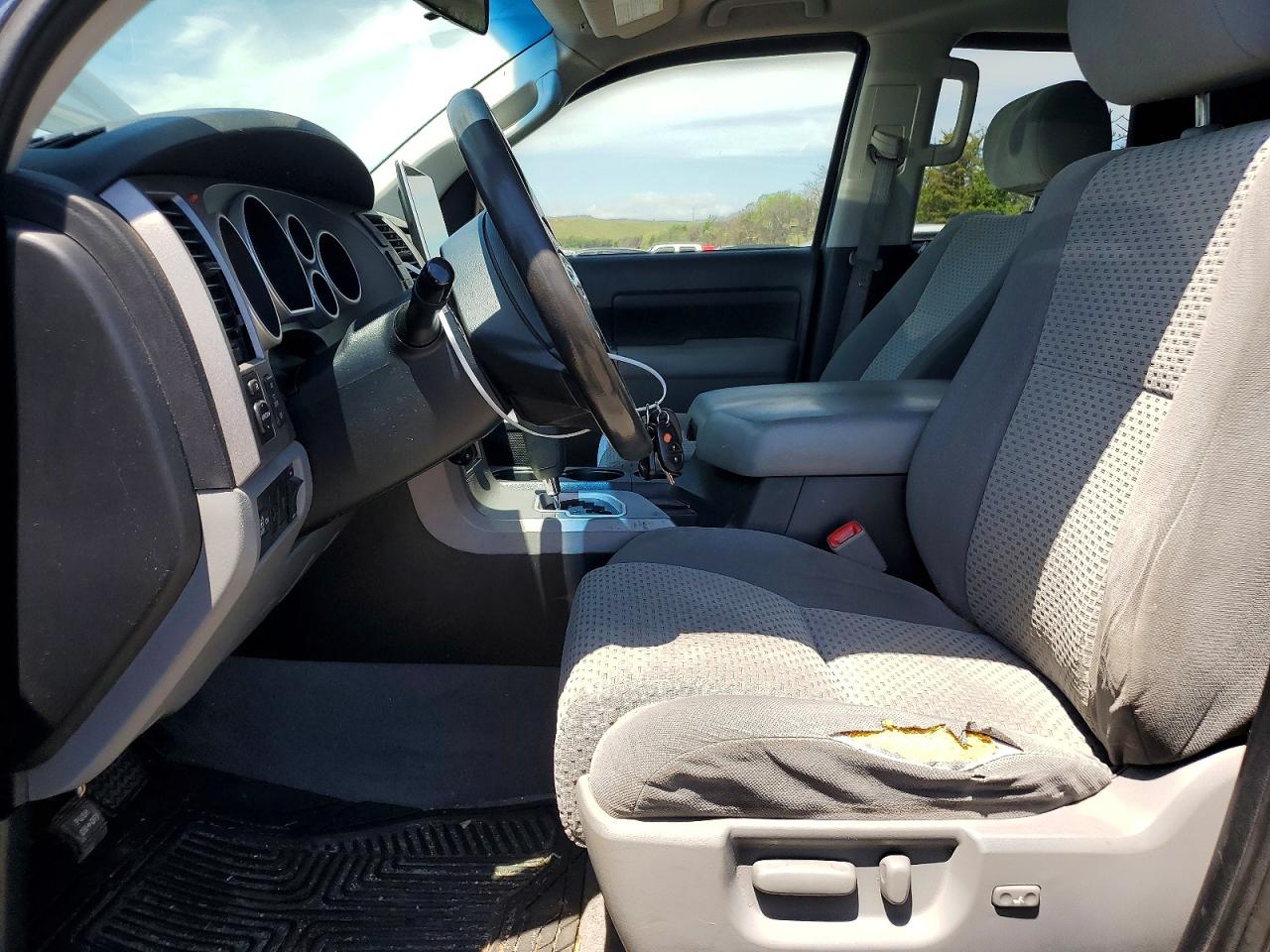 Toyota Tundra Double Cab Sr5