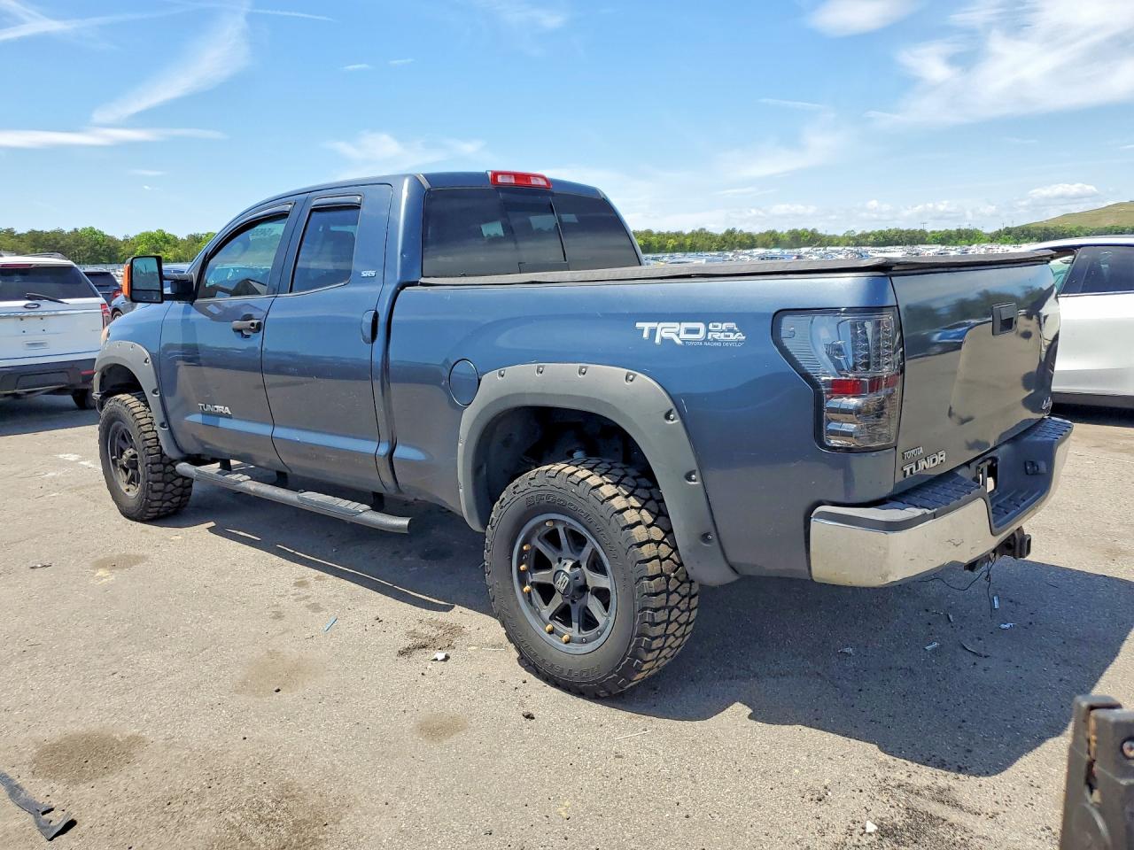 Toyota Tundra Double Cab Sr5