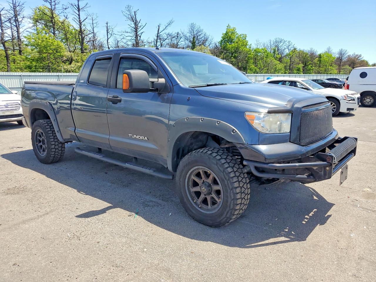 Toyota Tundra Double Cab Sr5