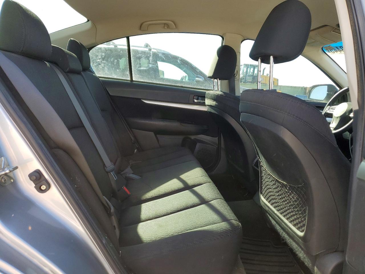 Subaru Legacy 2.5i