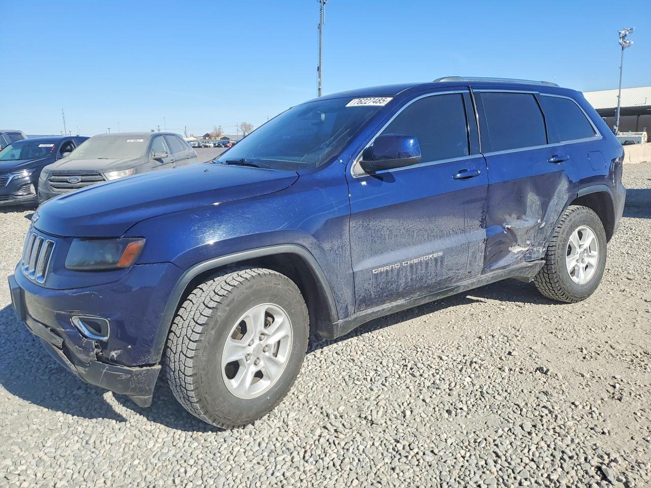 Salvage Jeep Grand Cherokee Image