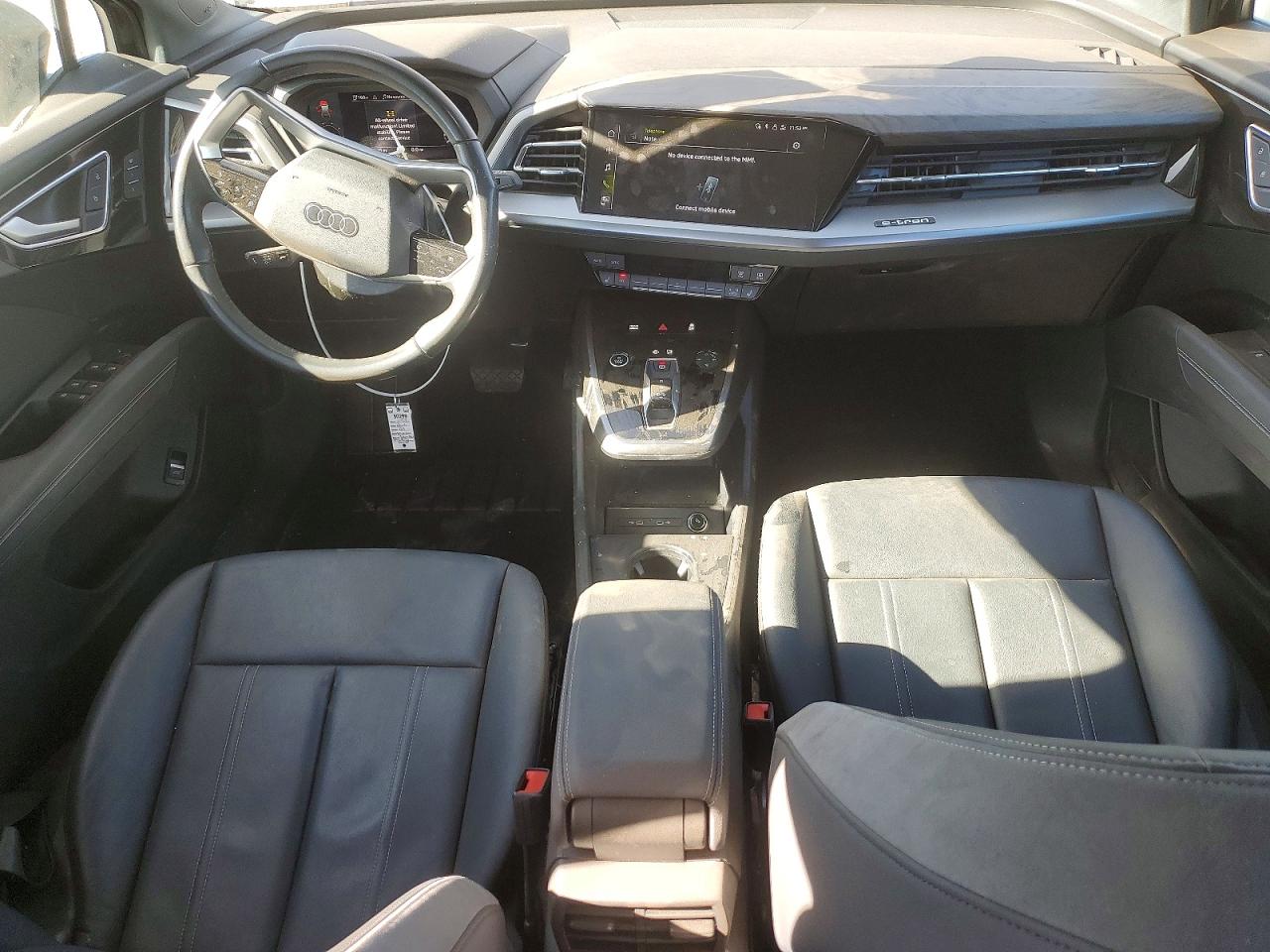 Audi Q4 Premium Plus