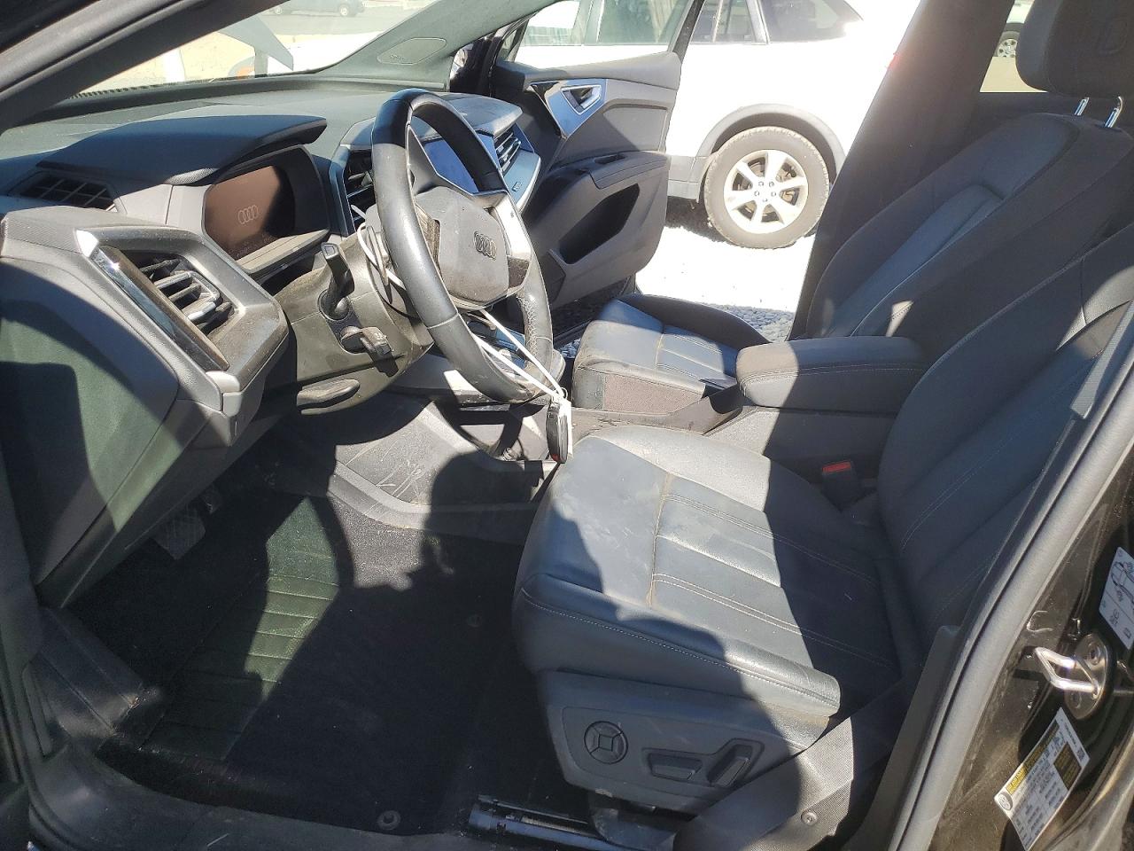Audi Q4 Premium Plus