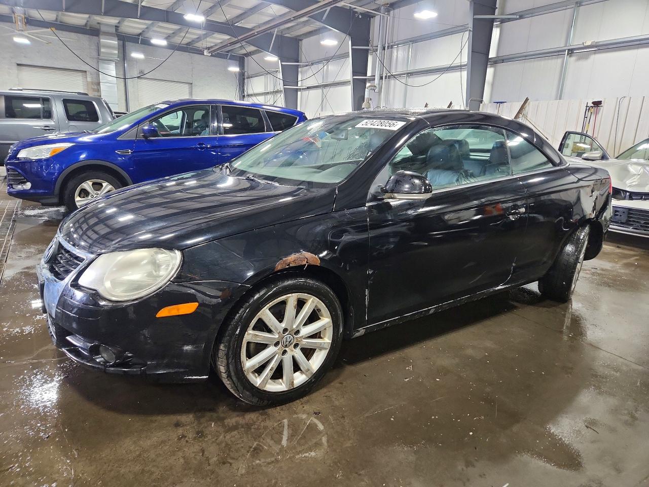 Salvage Volkswagen Eos Image