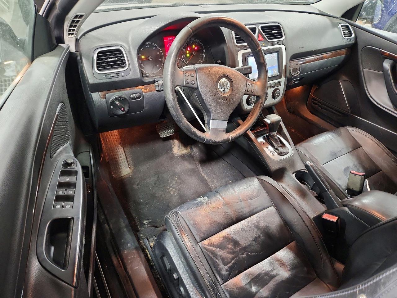 Volkswagen Eos 2.0t Luxury