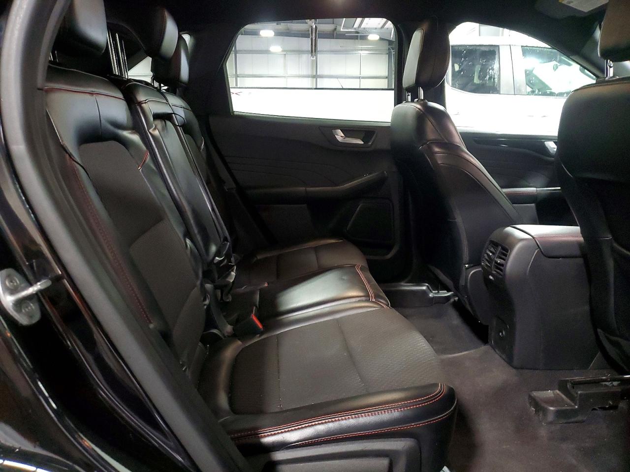 Ford Escape St Line