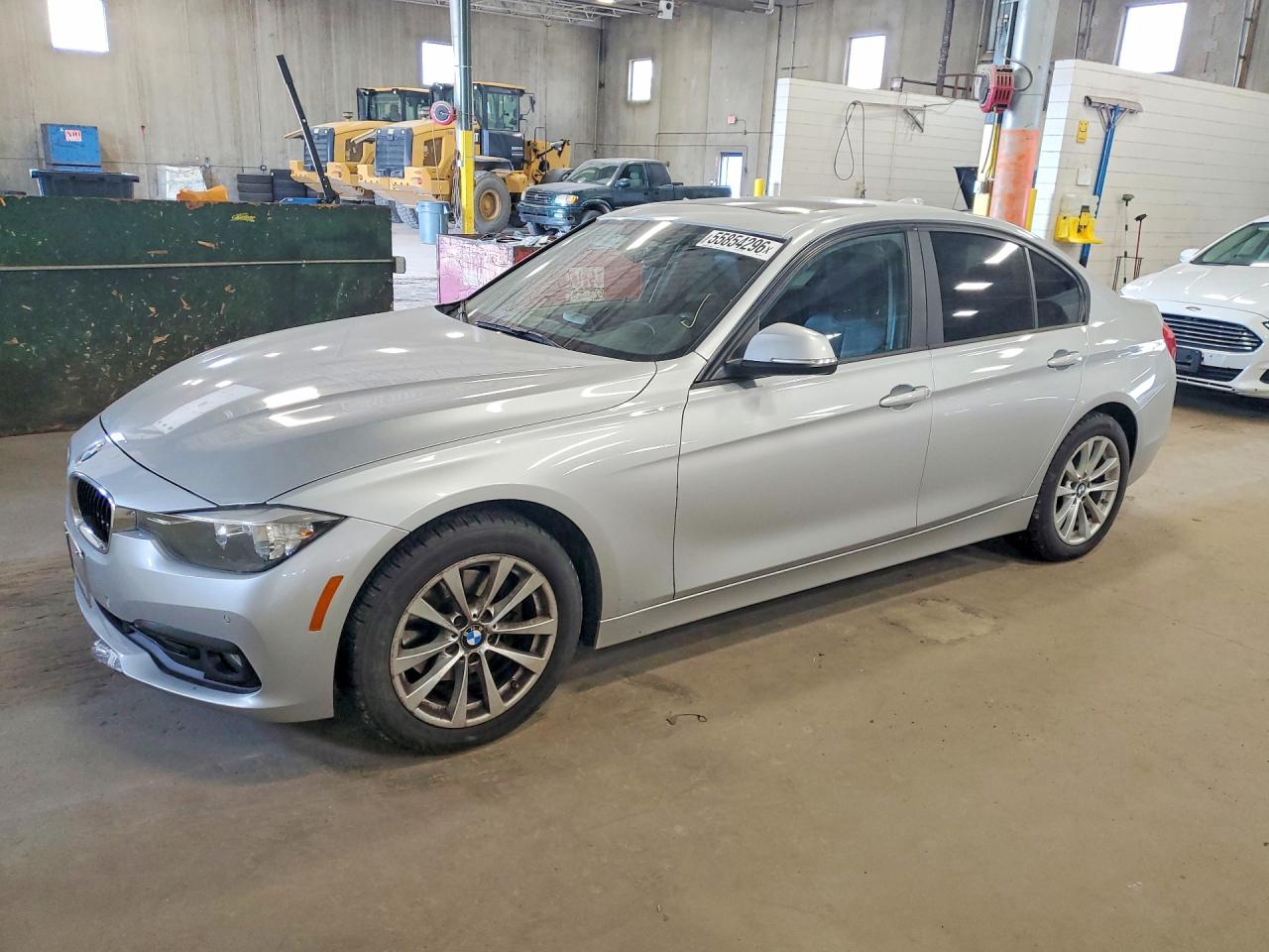 Salvage BMW 3 Series Image