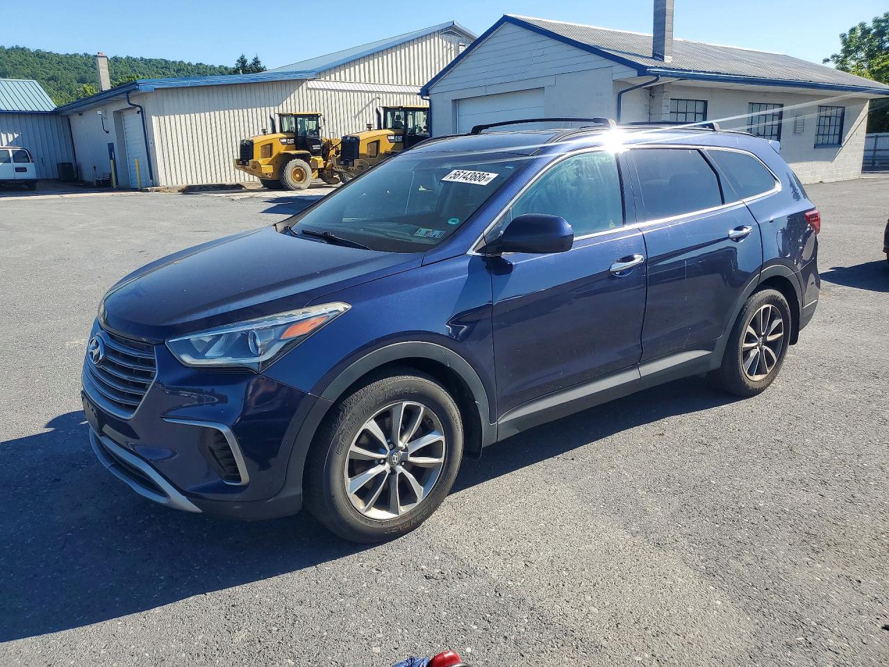 Salvage Hyundai SANTA FE Image
