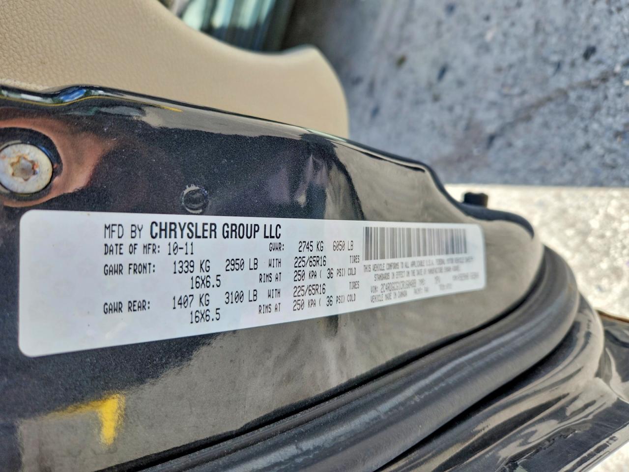 Dodge Caravan Sxt
