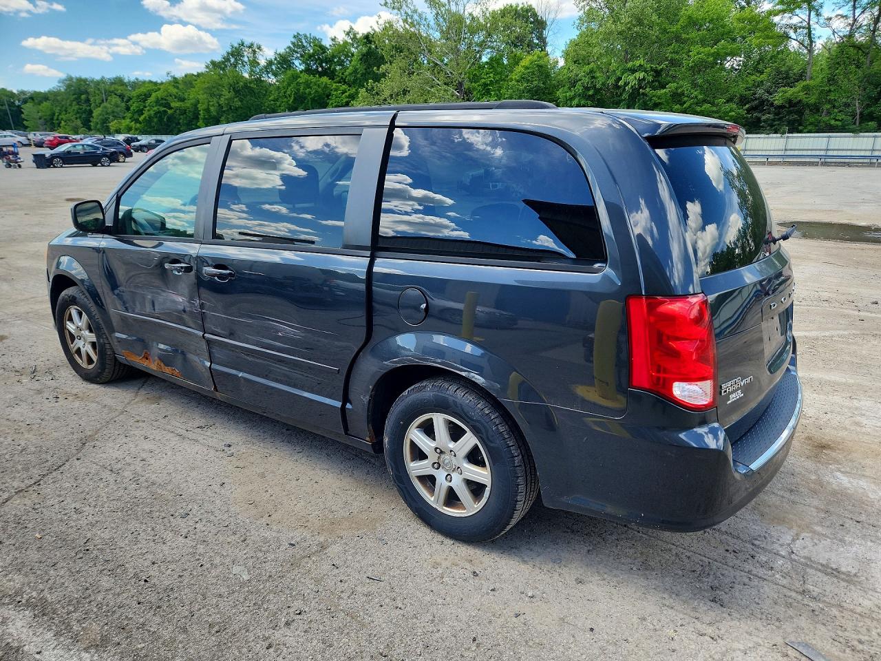 Dodge Caravan Sxt