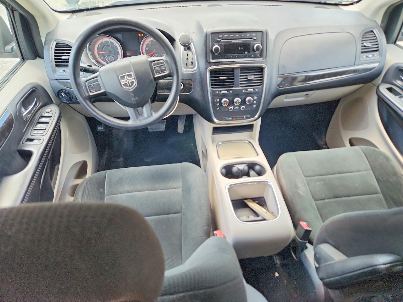 Dodge Caravan Sxt