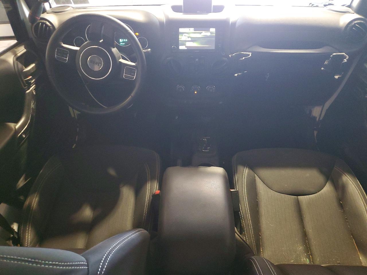 Jeep Wrangler Sahara