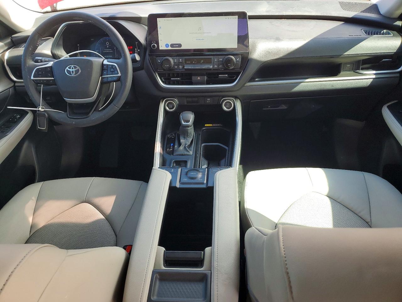 Toyota Grand Highlander Xle